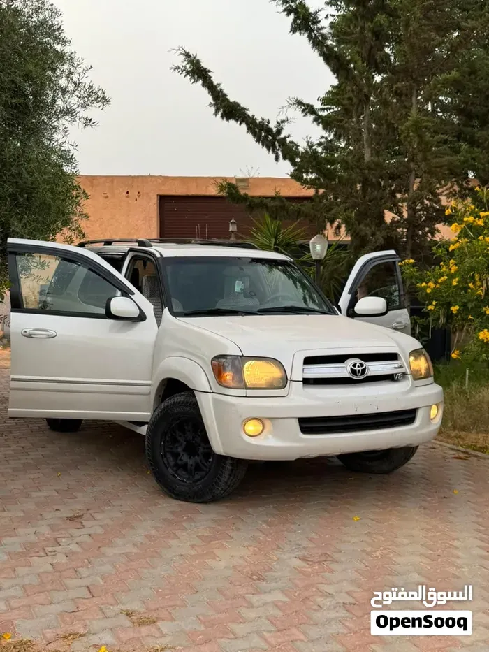 Toyota Sequoia