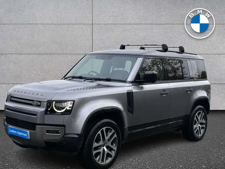 Land Rover Defender 110 2023 photo 3