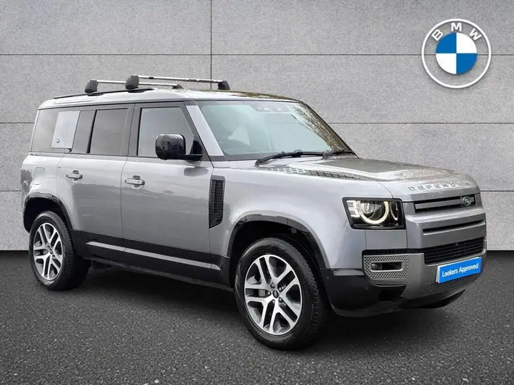 Land Rover Defender 110