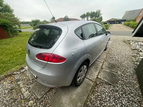 Seat Leon 2006 photo 4