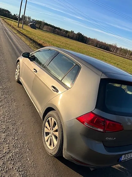 Volkswagen Golf Vii