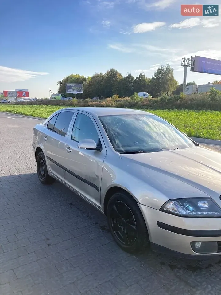 Skoda Octavia 2005 photo 4