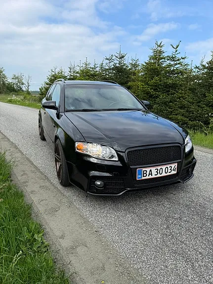 Audi A4 2006 photo 2