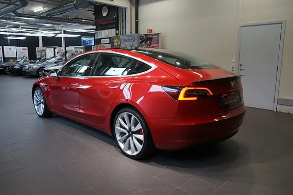 Tesla Model 3 2019 photo 5