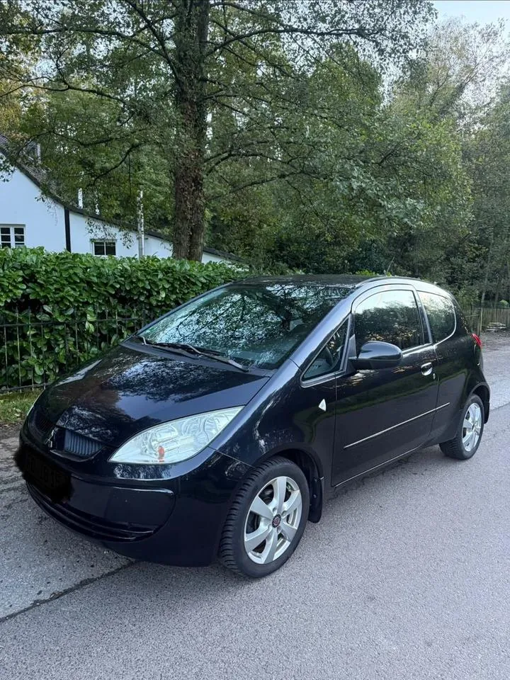 Mitsubishi Colt