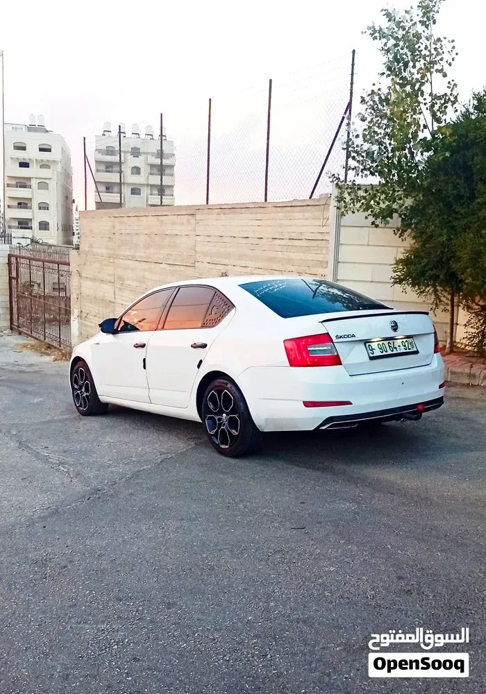 Skoda Octavia 2014 photo 4