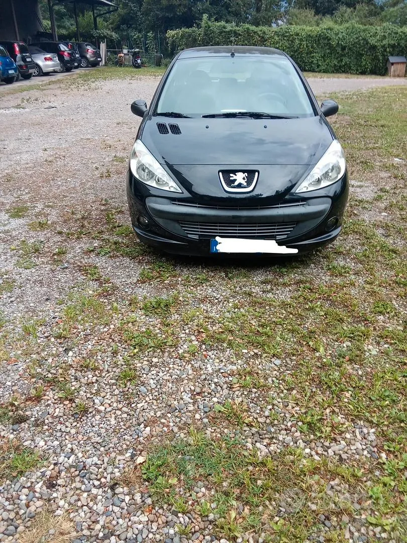 Peugeot 206 2010 photo 3