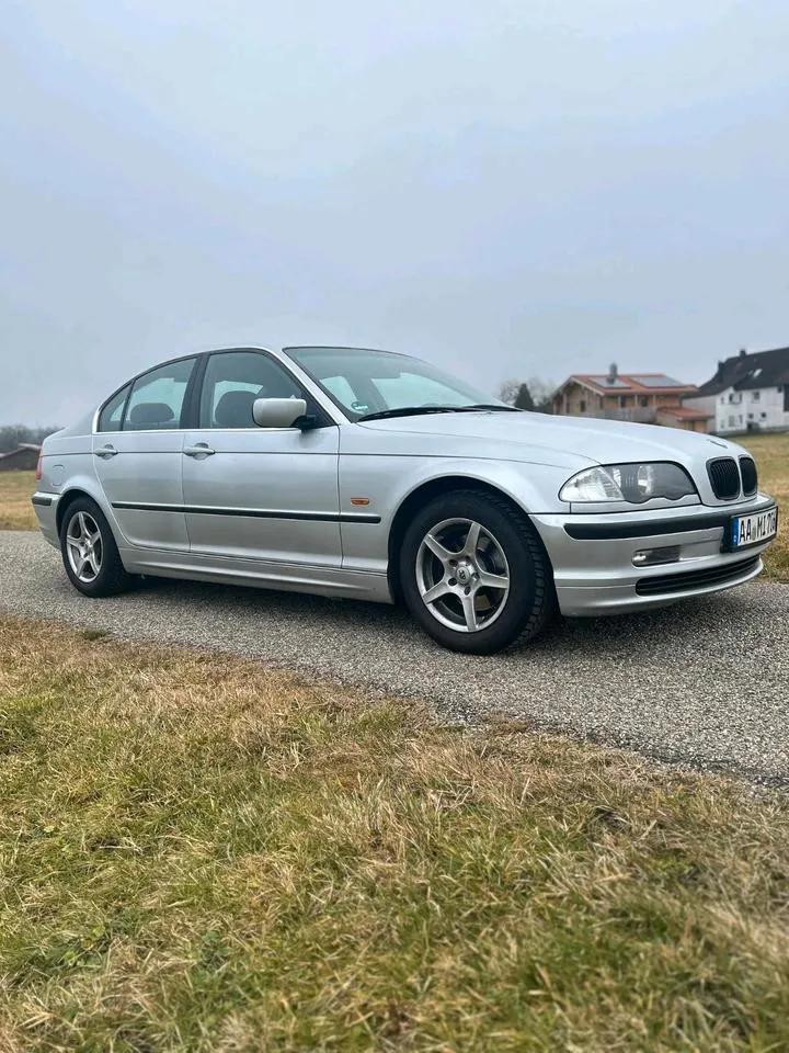 BMW E46 320I