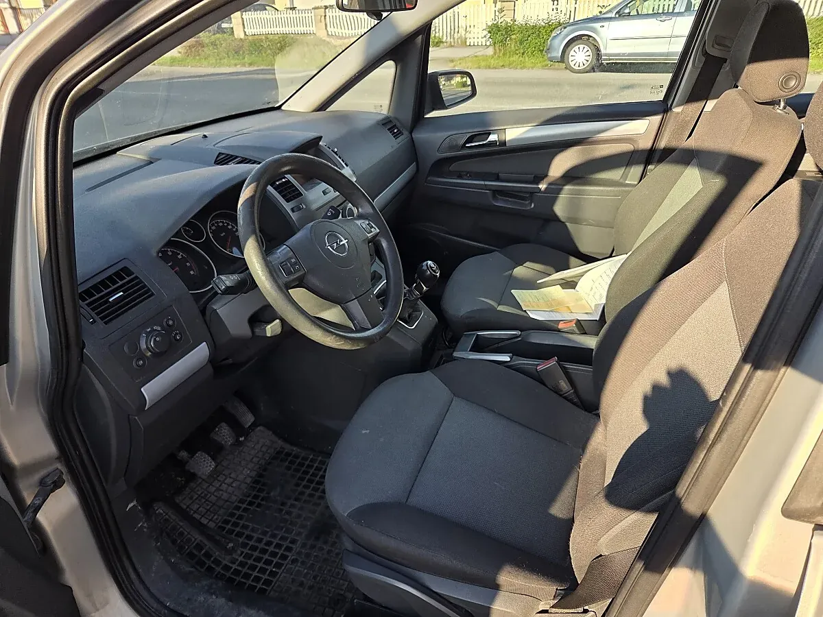 Opel Zafira 2007 photo 3