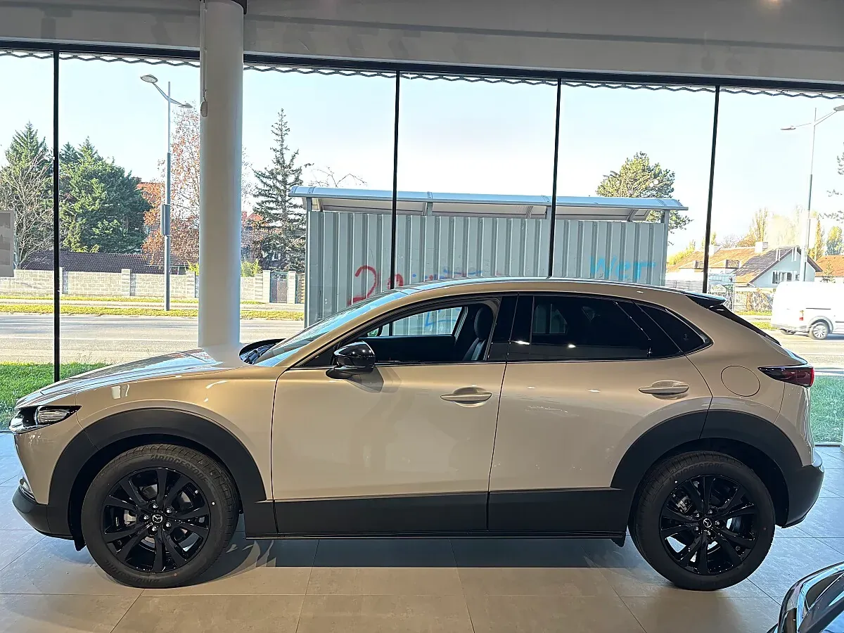 Mazda Cx-30 photo 3