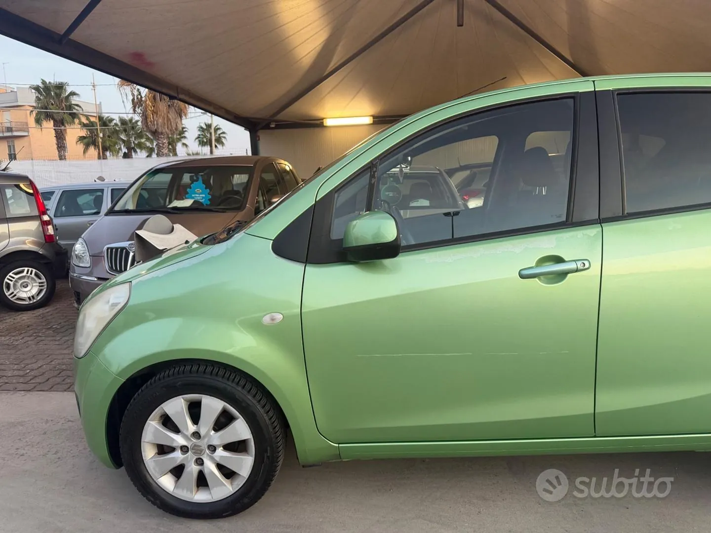 Suzuki Splash 2010 photo 5