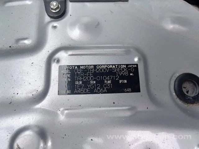 Toyota Hiace Van 2009 photo 5