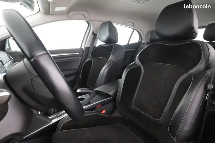 Renault Megane 2018 photo 5