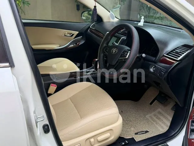 Toyota Premio 2018 photo 3