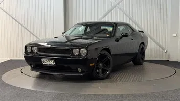 Dodge Challenger 2012 photo 2