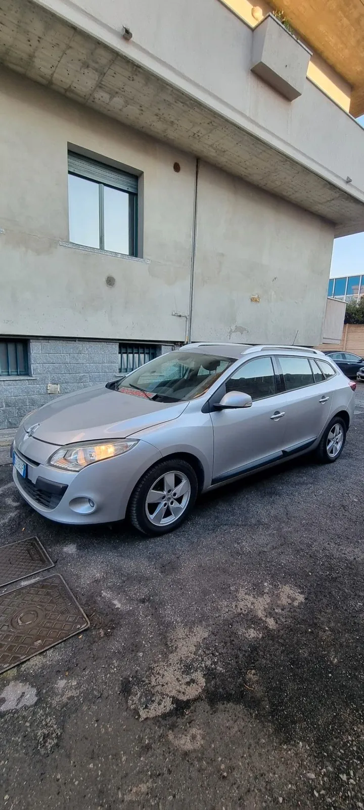 Renault Megane 2011 photo 4