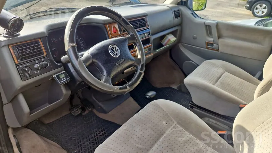 Volkswagen Multivan 1999 photo 5