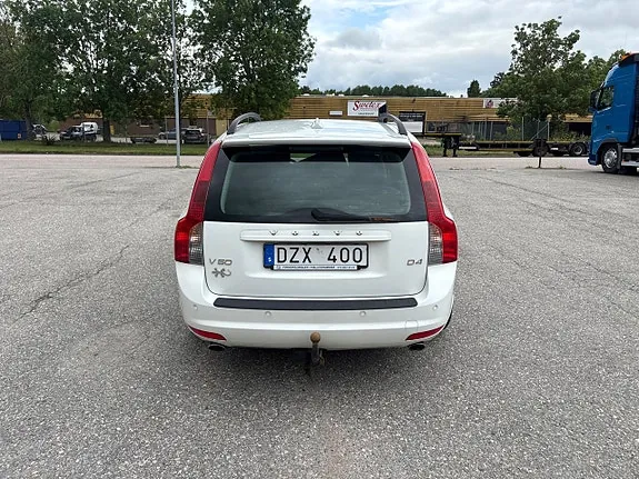 Volvo V50 2011 photo 3