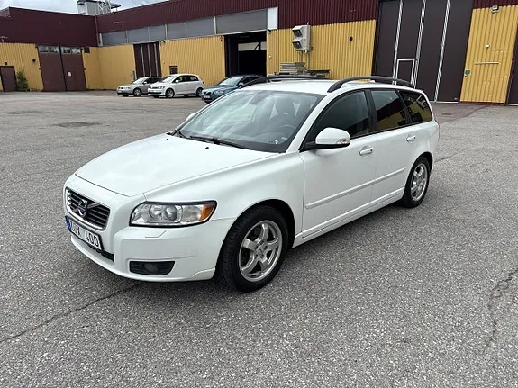 Volvo V50
