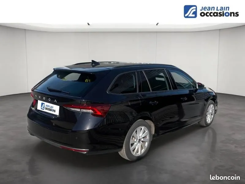 Skoda Octavia 2024 photo 5