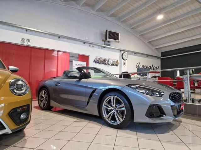 BMW Z4 2023 photo 3