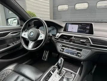 BMW 7 Series 2020 photo 3