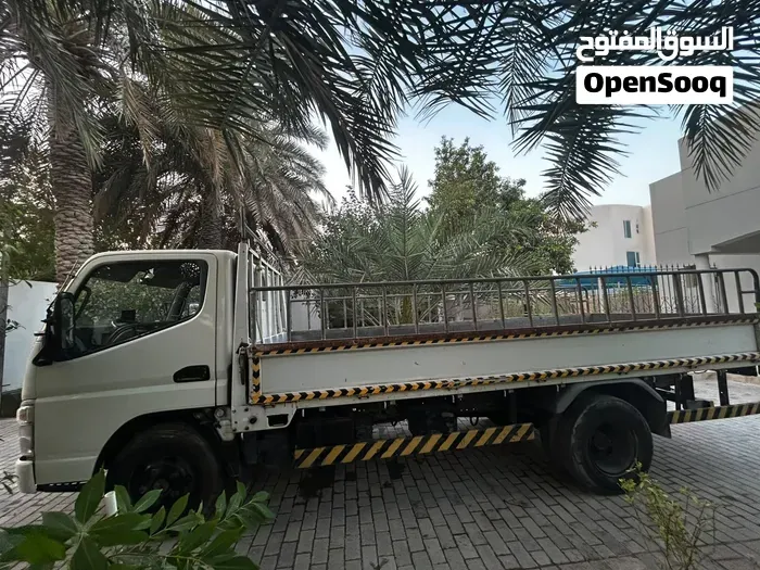 Mitsubishi Canter 2005 photo 3