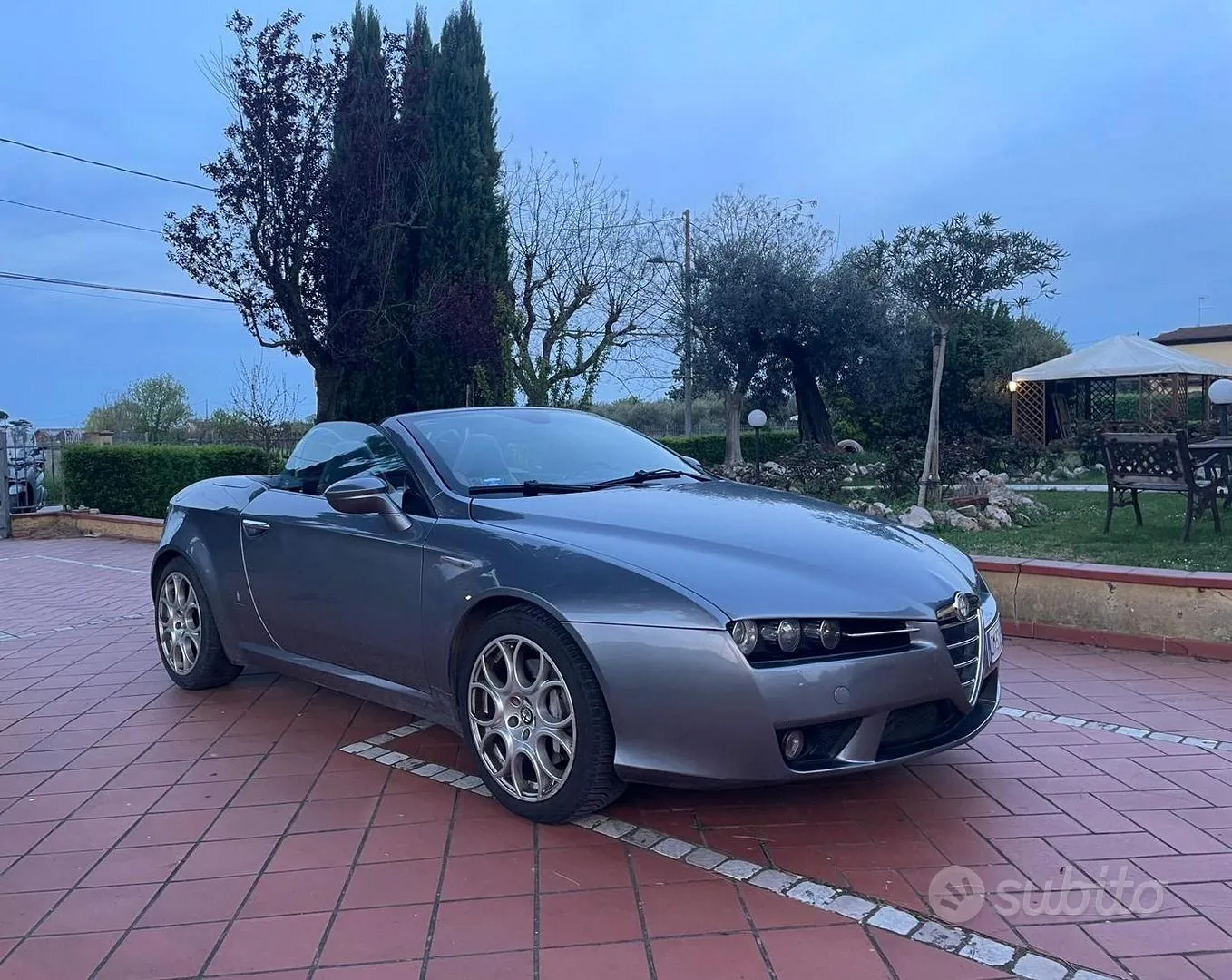 Alfa Romeo Spider 2008 photo 3
