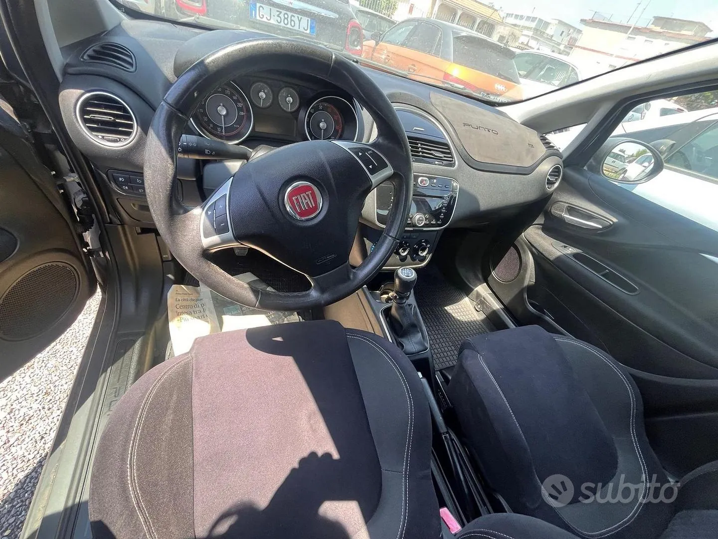 Fiat Punto 2013 photo 3