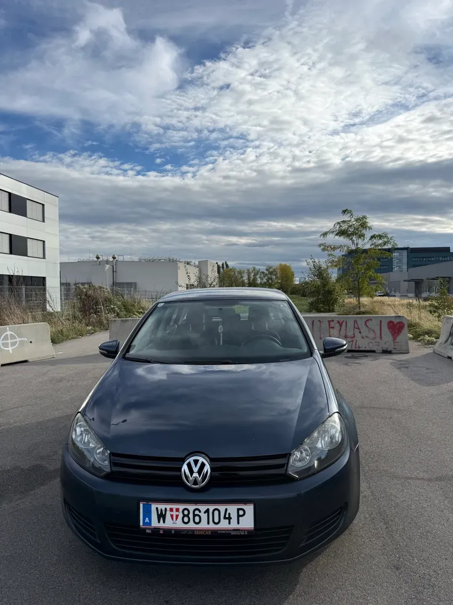 Volkswagen Golf 2009 photo 2