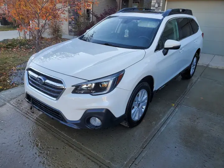 Subaru Outback 2019 photo 3