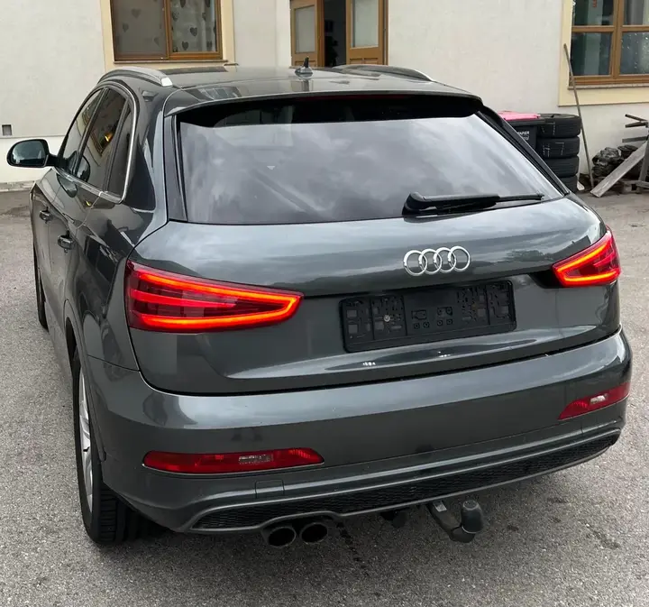 Audi Q3 2014 photo 3