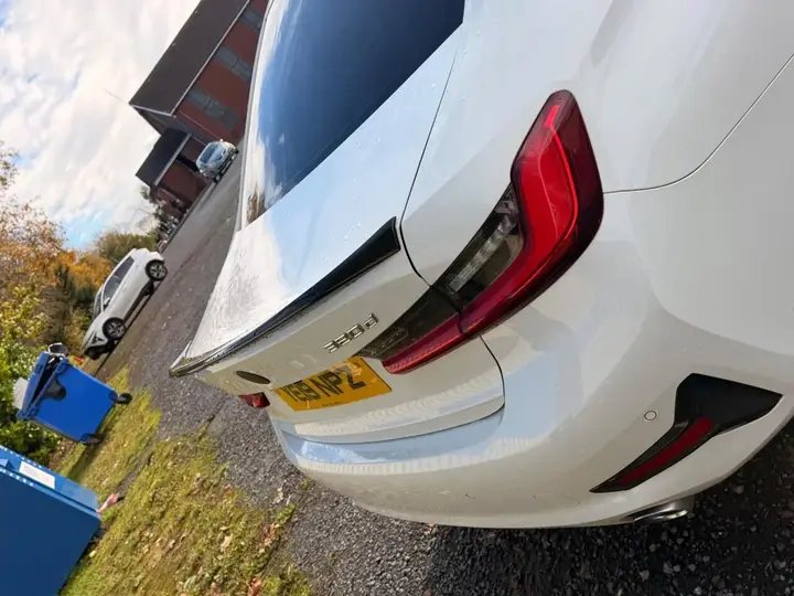 BMW 3 Series 2019 photo 4