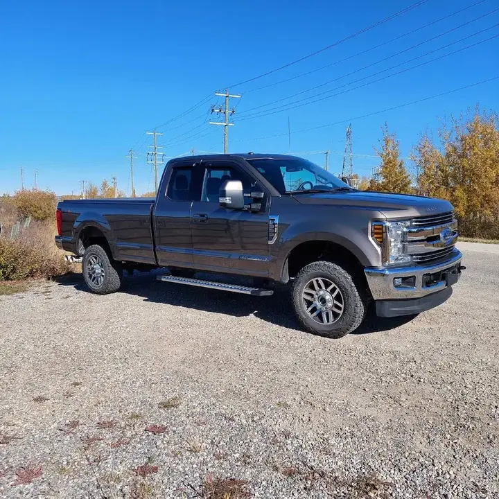 Ford F350 2018 photo 2