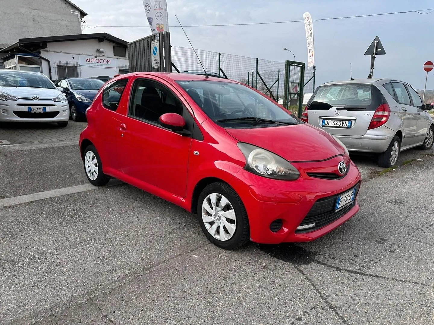 Toyota Aygo 2012 photo 3