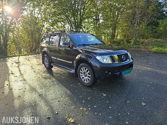 Nissan Pathfinder 2012 photo 3