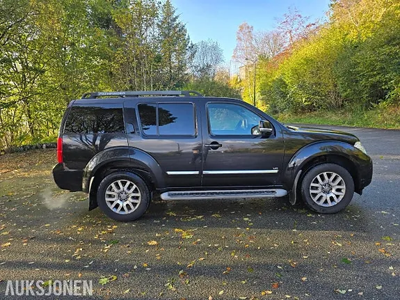 Nissan Pathfinder 2012 photo 4