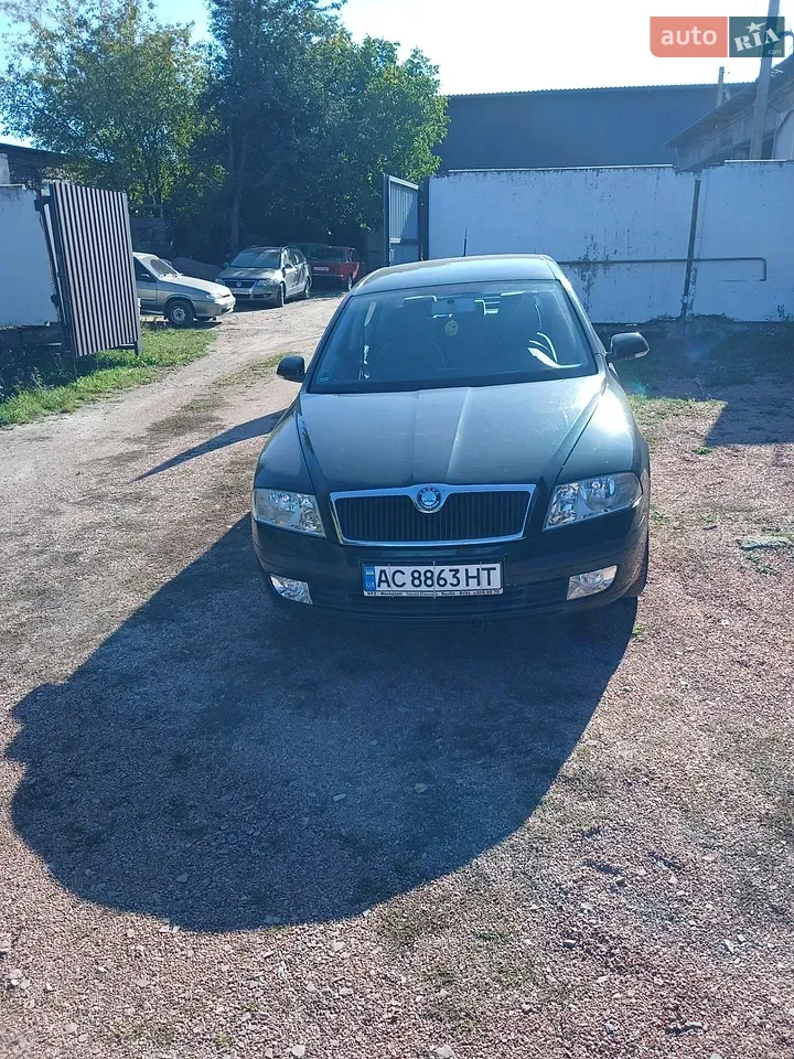 Skoda Octavia 2004 photo 2
