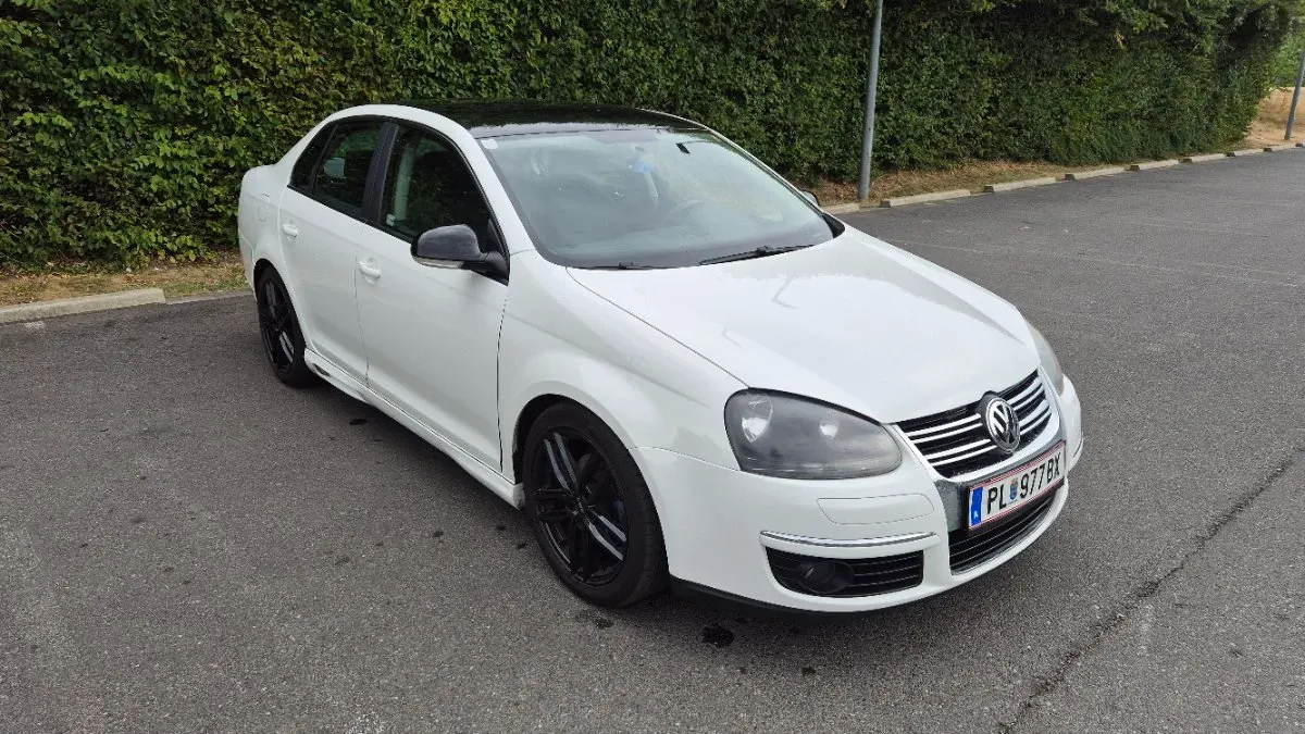 Volkswagen Jetta 2005 photo 3
