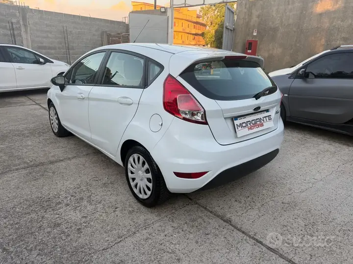 Ford Fiesta 2016 photo 3