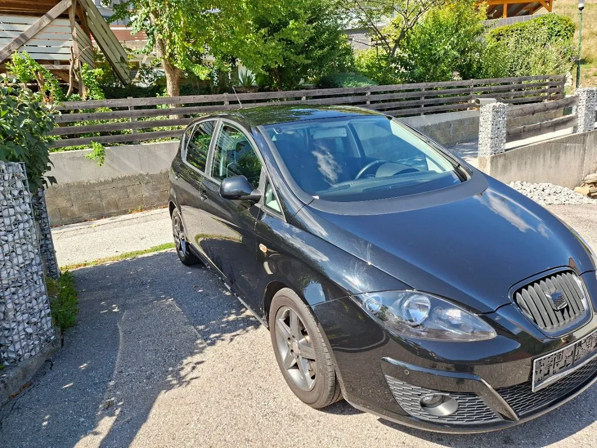 Seat Altea 2015 photo 2