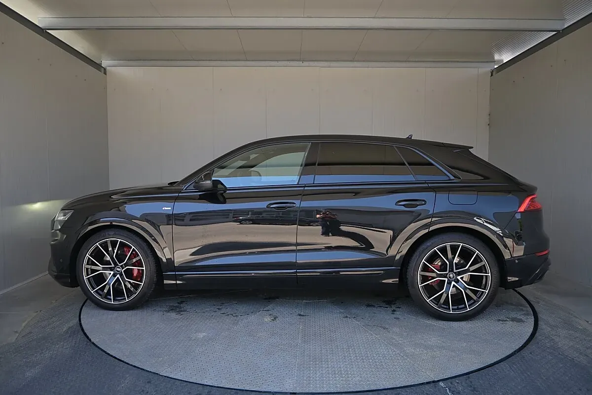 Audi Q8 2022 photo 3