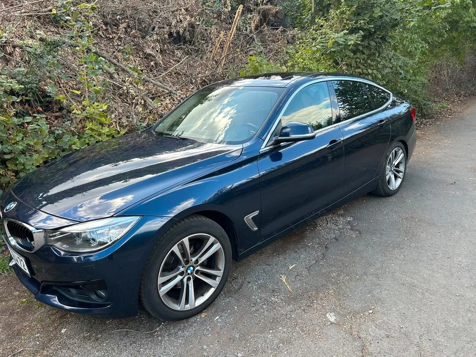 BMW 328I