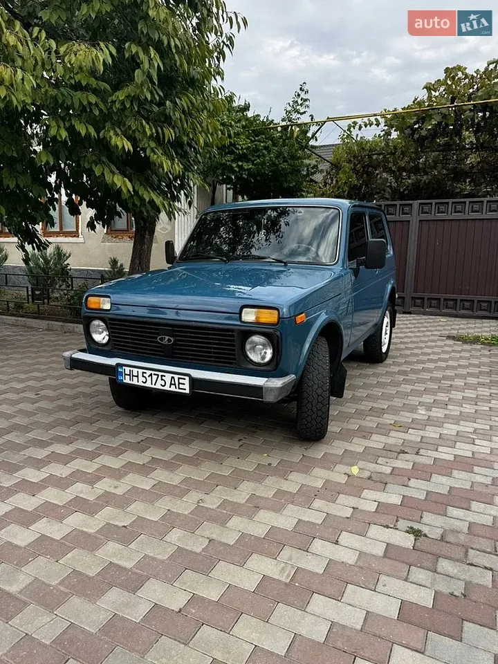 Lada 21214