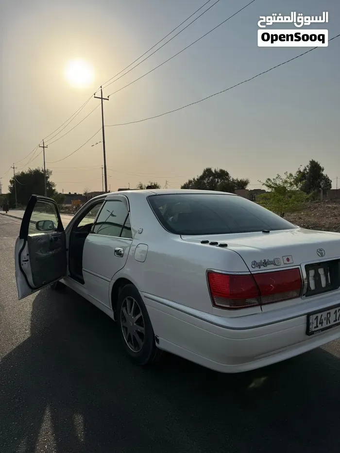 Toyota Crown 2003 photo 4