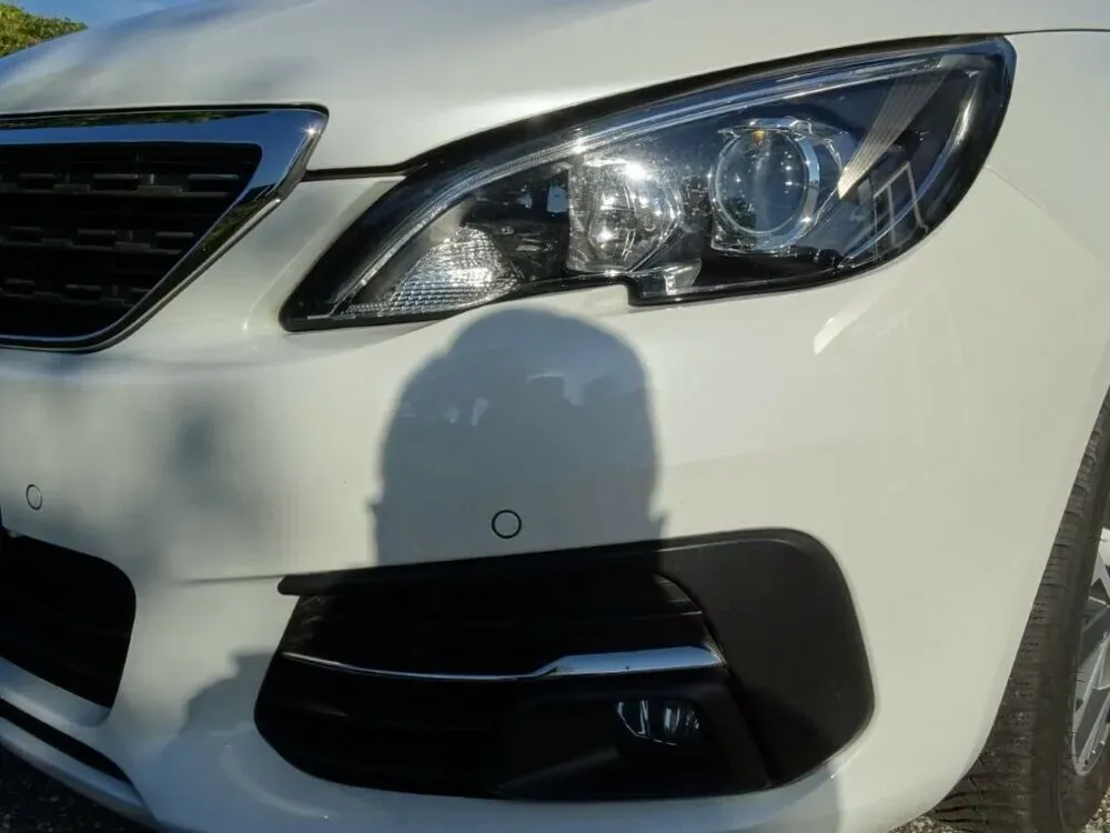 Peugeot 308 2021 photo 3