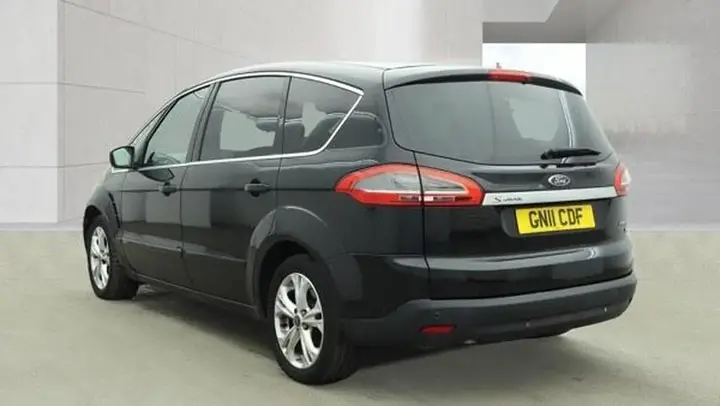Ford S-Max 2011 photo 3