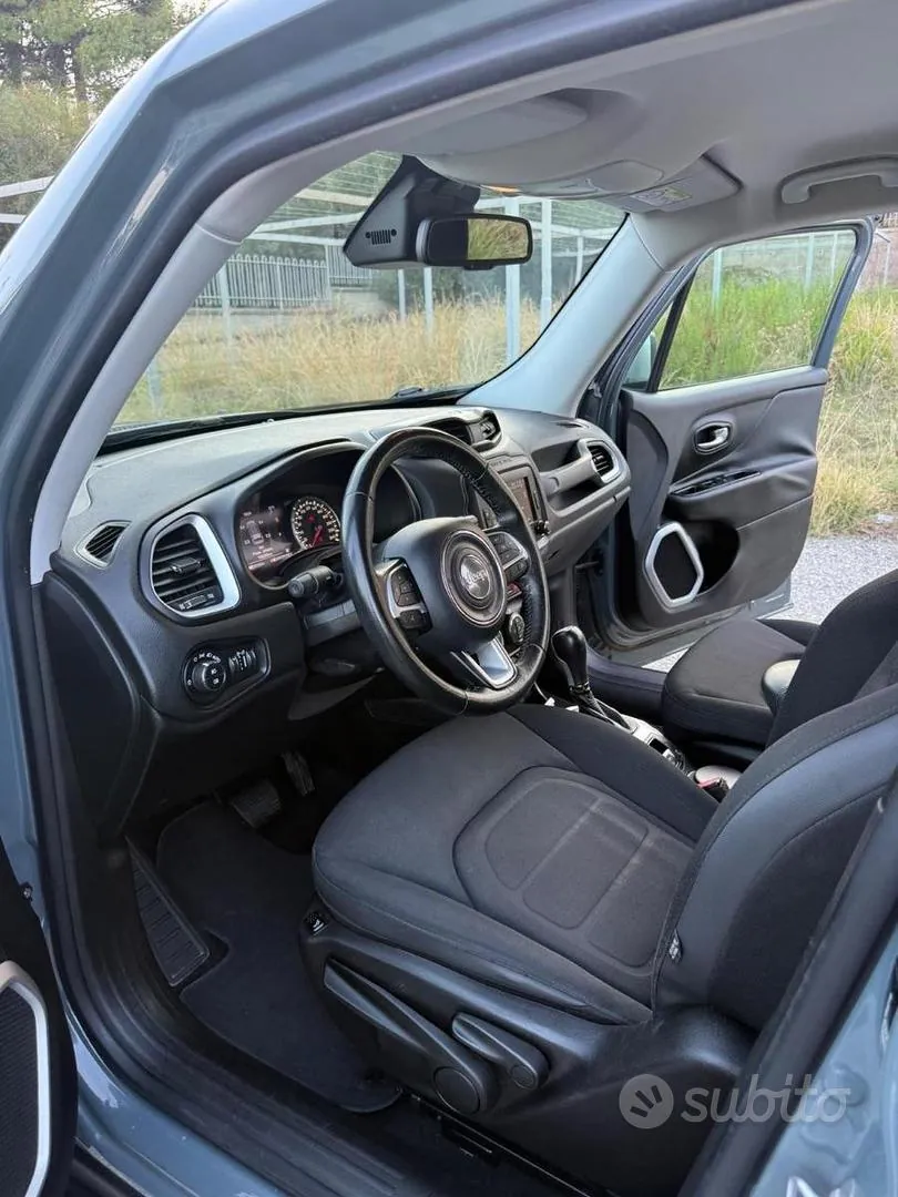 Jeep Renegade 2016 photo 4