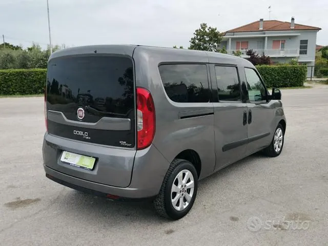 Fiat Doblò 2015 photo 3