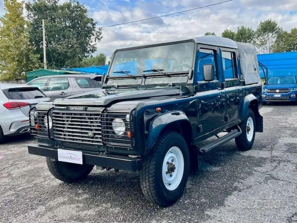 Land Rover Defender 2001 photo 2